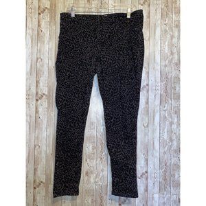GAP High Rise Gray Leopard Print Easy Legging Denim Jeans Size 31